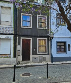 Gloria House | Ria 25