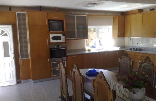 Marinhas House | Room solo - Villa Ribeiro On Way to Santiago with Secure Bike Garage - Esposende