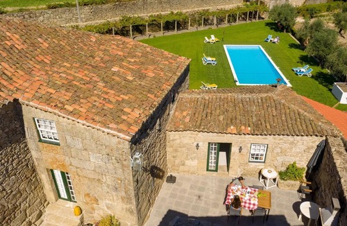 Sortelha Apartment | Room 'Vento Que Sôa' with Mountain View, Wi-Fi and Air Conditioning