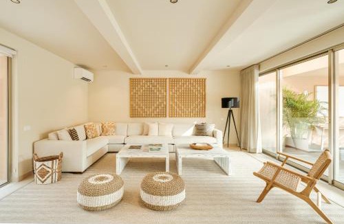 Salgados Villa | Salgados Premium Beach Villa by DA'Home