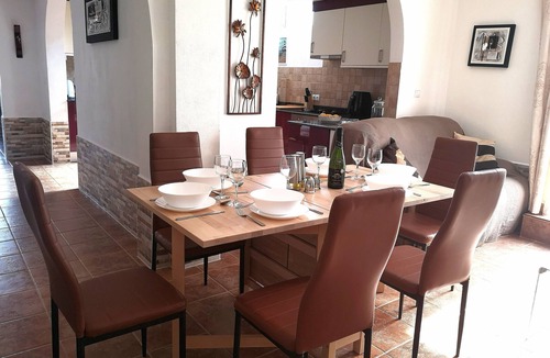 Los Valientes Villa | Serene mountain views. Spacious garden with 10x5m pool.