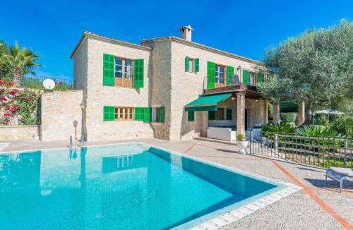 Petra Villa | Son March