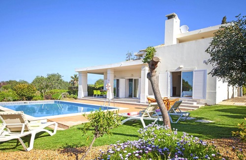 Cerro de Aguia Villa | SPACIOUS VILLA WITH STUNNING SEA VIEWS, PRIVATE POOL, FREE WIFI, AIR COND & BBQ