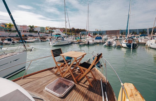 Albufeira Boat Rental | Stay in a Yacht: Your Exclusive Retreat in Algarve
