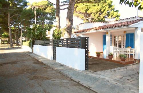 Vilafortuny House | Superb Seafront Villa