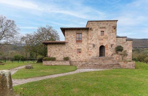 Barcena de Pie de Concha Villa | The Stone House by Fidalsa