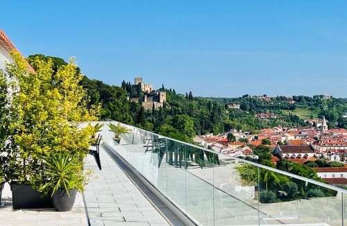 Tomar Apartment | Vila Pombal Tomar Apartments - Pool & City Views