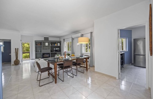 Caramujeira Villa | Villa Amoreira by Villa Plus