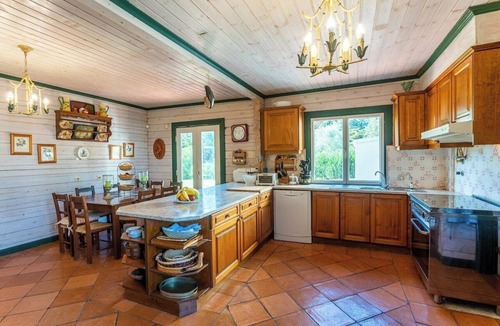 Galamares Villa | Villa Branca - Traditional villa near Sintra for 14 persons with private pool