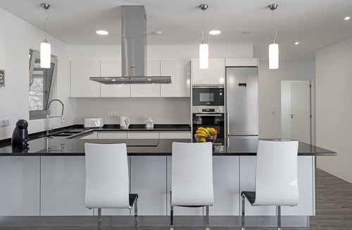 Estreito da Calheta Villa | Villa Calhetascape by Villa Plus