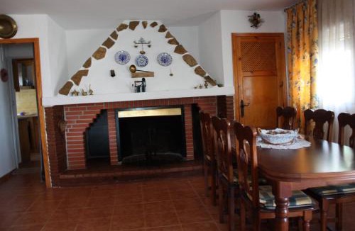 Castril House | Villa Caramelo