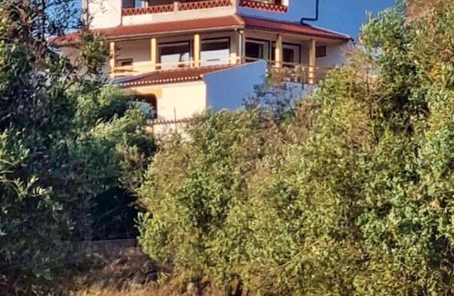 Avis Apartment | Villa com Piscina Privada para 6 Pessoas Casa dos Filhos dos Padeiros