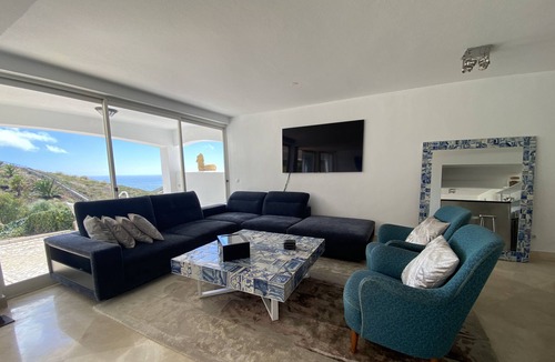 Monserrate Villa | Villa Guincho Cascais - Ocean view - 16pax - Maid