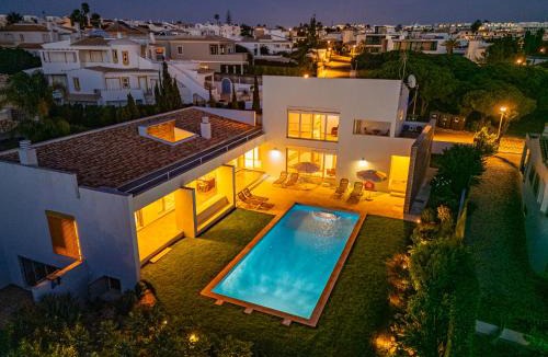 Gale Villa | Villa L
