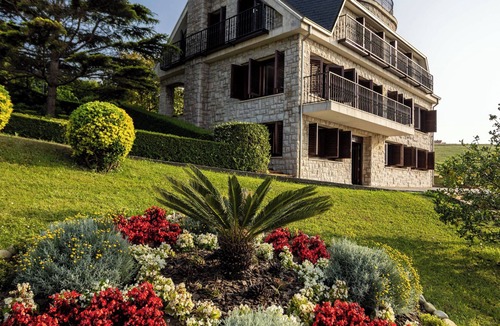 Mogro House | VILLA LARA