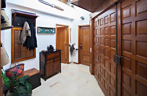 Montenegro House | Villa Monaco