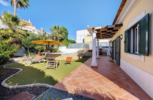 Montes de Alvor Villa | Villa 'Tucha' with Private Pool, Wi-Fi and Air Conditioning