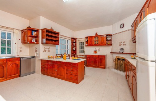 Monchique Villa | Villa with heatable pool and jacuzzi