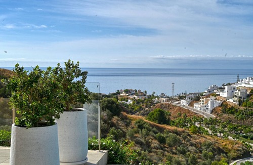 Torrox Costa Villa | Villa with seaview & Pool - TakeCareMalaga