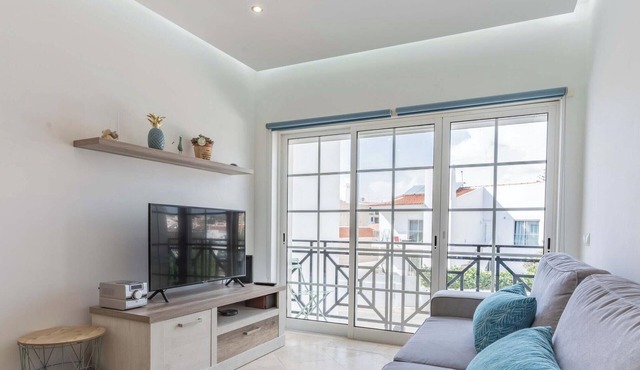 #104 Fanichi Flat by Home Holidays in Albufeira
