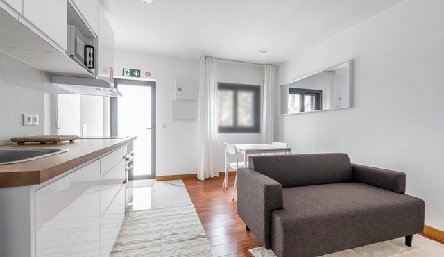 4.5 Local Accommodation in Caldelas