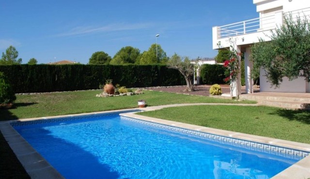A beachfront accommodation with Private Pool and garden. Ideal for families in Calafat