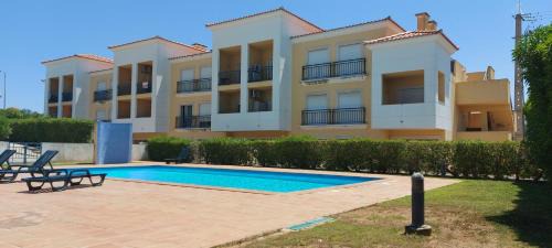 Apartamento piscina 5 minutos praia in Alcantarilha