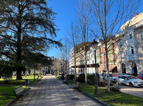 Apartamentos el Parque in Siero