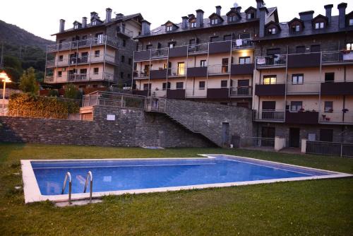 Apartaments Sort Pirineus in Sort