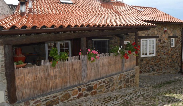 Apimonte Casa do Pascoal - PN Montesinho in Bragança