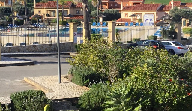 Appartement Spacieux Situé sur le Golf de Boavista Proche des Plages de Sable in Lagos