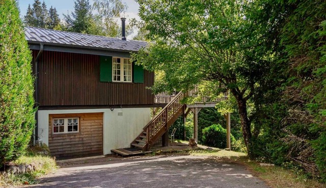 Authentic mountain cabin with river at 900m lake in Xonrupt-Longemer