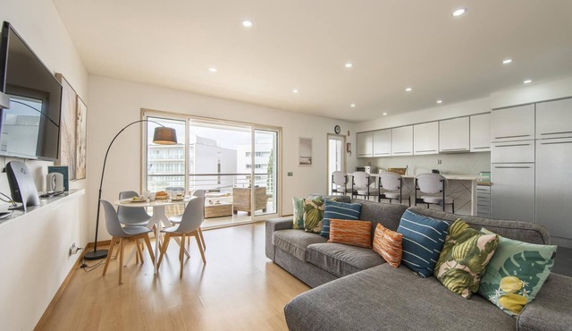 B19 - Marina Club Apartment in Lagos