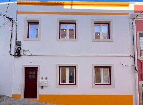 Beach & City Villa With AC, By TimeCooler in Setúbal