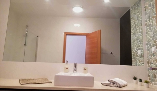 Beautiful comfortable apartment 5 minutes from Praia da Luz with swimming pools, bar, tennis in Luz