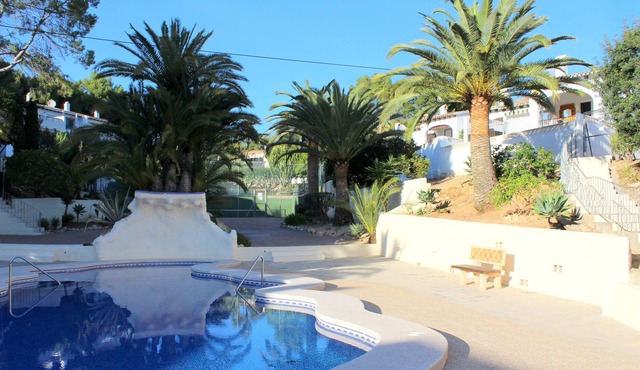 Bungalow with Communal Pool & Tennis Courts in Moraira in Moraira