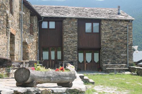 Can Bonada in El Serrat