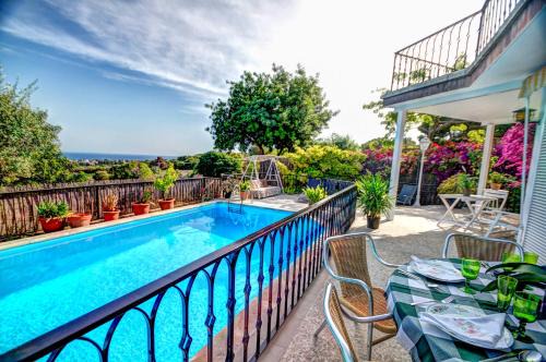 Can Ferran by Hello Homes Sitges in Sitges