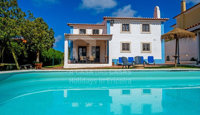 Casa da Praia by ACasaDasCasas in Ericeira