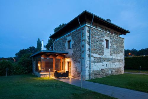 Casa Do Bosque in Sarria