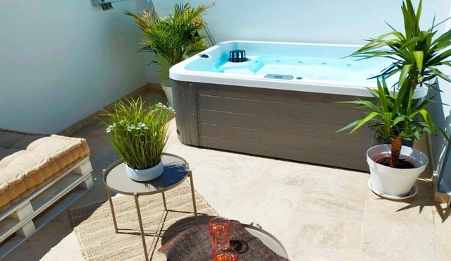 Casa Lusitano With Jacuzzi by Valada Village in Valada
