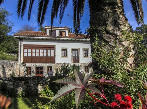 Casas El Jogueru in Ribadesella