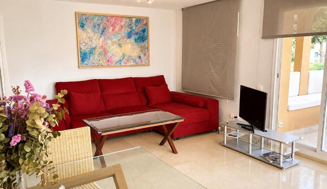 Charming 3 Bedroom apartment with sea view in the heart of Sotogrande in Sotogrande