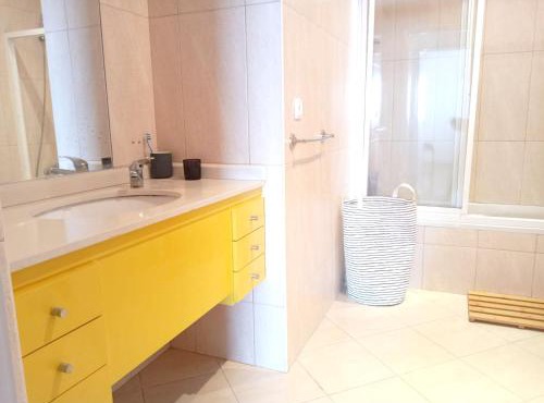 Charming Villa in São Miguel do Prado with Private Pool in Vila Verde