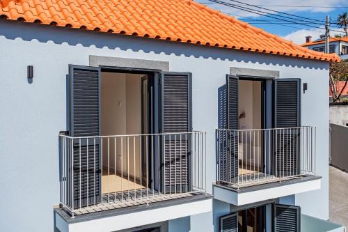 Cocoon House in Ponta do Sol