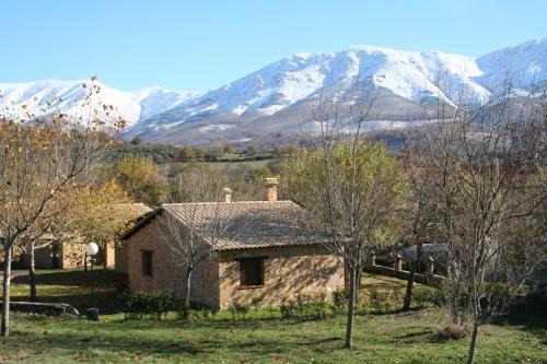 Complejo Turístico Las Cañadas Casas de Campo- Actividades Gratuitas Todos los Fines de Semana in Baños de Montemayor