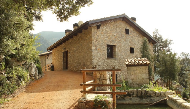 Cozy accommodation in complex 4 cottages outdoor pool, spa, paddle . in Berga