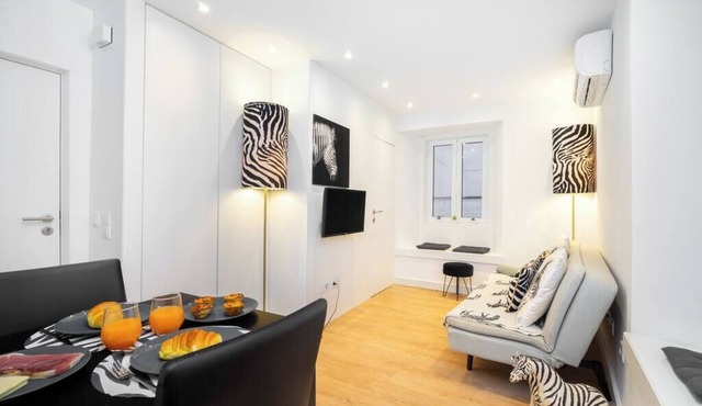 Cozy Alfama Apartment Near Fado & Historic Sights in Lisboa