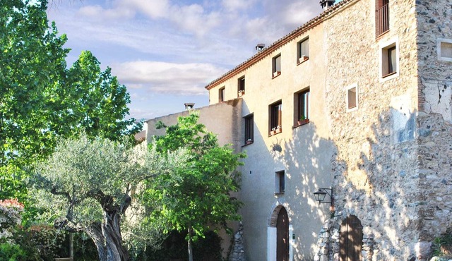 Cozy Cottage in Cornudella de Montsant with Pool in Cornudella del Montsant