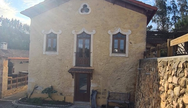 Cozy studio with pool view in Friumes